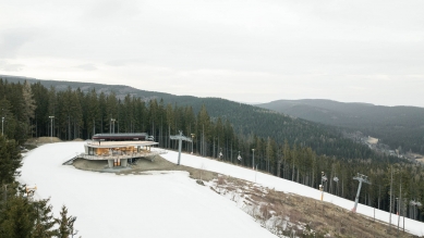 Enterprise - foto: Alex Shoots Buildings