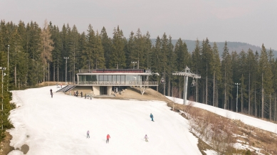 Enterprise - foto: Alex Shoots Buildings