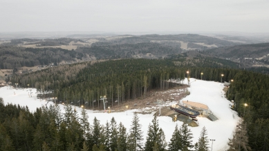 Enterprise - foto: Alex Shoots Buildings