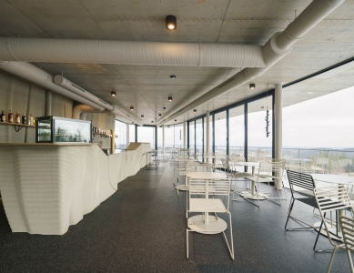 Enterprise - foto: Alex Shoots Buildings