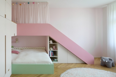 Reconstruction of a Writers’ Colony Villa - foto: Radek Úlehla