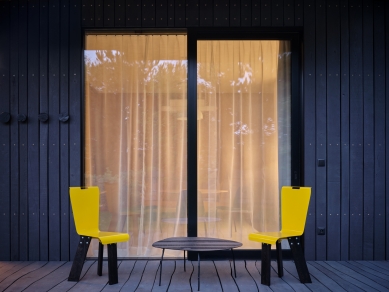 Bee House - foto: BoysPlayNice