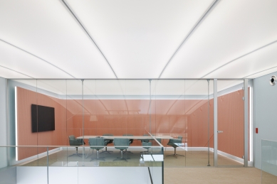 Blueriot - foto: Alex Shoots Buildings