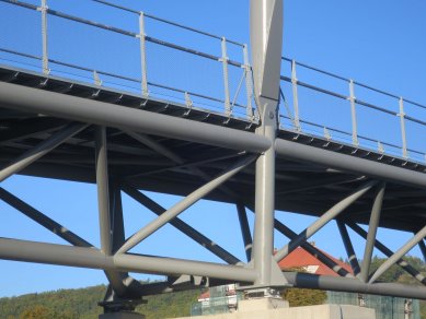 Pedestrian bridge over the Berounka - foto: Vladimír Janata