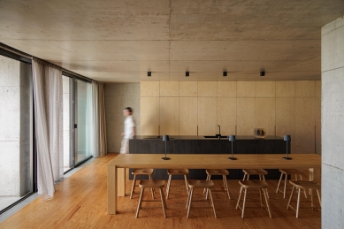 Dům u Rozbité skály - foto: © Ivo Tavares Studio