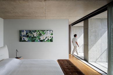 Dům u Rozbité skály - foto: © Ivo Tavares Studio