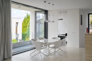 <html>Dům milovníka umění</html> - foto: KIVA