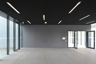 Research buildings of the Technical University of Saxony-Anhalt - foto: Petr Šmídek, 2025