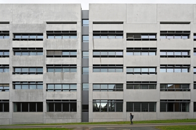 Research buildings of the Technical University of Saxony-Anhalt - foto: Petr Šmídek, 2025