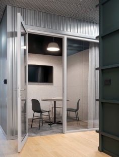 Industriální kanceláře Futured - foto: Ján Martin Púčik