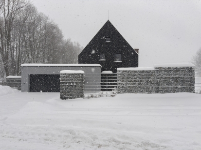 Černý horský dům - foto: Van Stajpen Architecture