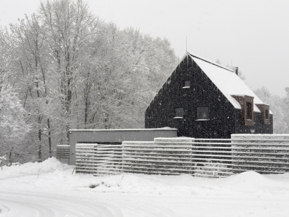 Černý horský dům - foto: Van Stajpen Architecture