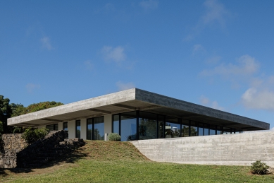 House CR - foto: © Ivo Tavares Studio