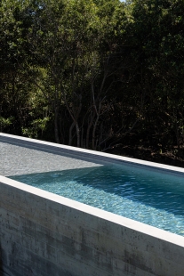 House CR - foto: © Ivo Tavares Studio