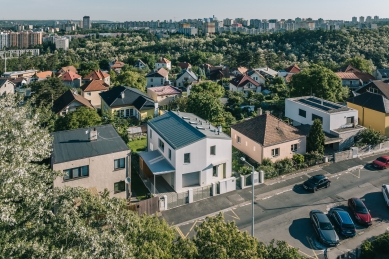 <html>Dům nad roklí</html> - foto: Ondřej Bouška