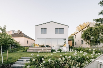 <html>Dům nad roklí</html> - foto: Ondřej Bouška