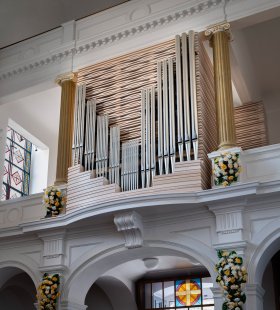 Nové varhany v kostele sv. Karla Boromejského - foto: Tomáš Rasl