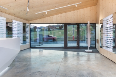 <translation>Pavillon of optical optics in Kopřivnice</translation> - foto: Studio Toast