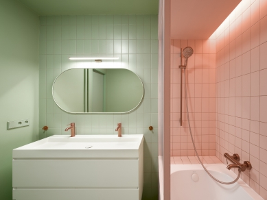 Byte in three tones - foto: Alexander Dobrovodský