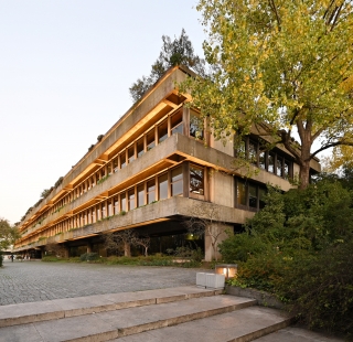 The Expansion of the Center for Modern Art - Brutalist building from the 1960s - foto: Petr Šmídek, 2025