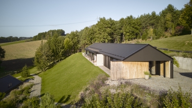 Nádherný dům na nádherném místě - foto: Peter Fabo