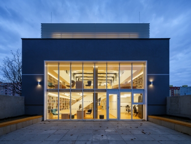 Knihovna města Olomouce, pobočka Kotelna - foto: Studio Flusser