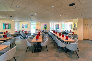 Café Restaurant Resselpark - foto: Petr Šmídek, 2026