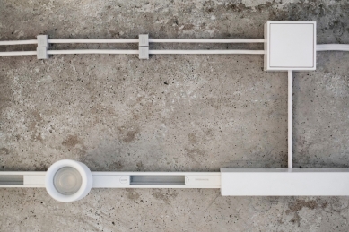 Panel apartment with exposed concrete - foto: Dalibor Hoffmeister