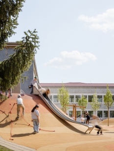 Reconstruction of the School Campus of Primary School with Kindergarten K. Mahra Trnava - foto: Matej Hakár