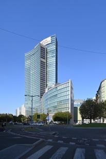 Palazzo Lombardia  - foto: Petr Šmídek, 2021