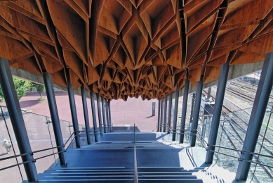 Zastávka Hoshakuji - foto: Petr Šmídek, 2012