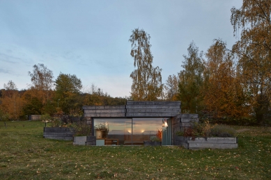 Planter box house - foto: Radek Šrettr Úlehla