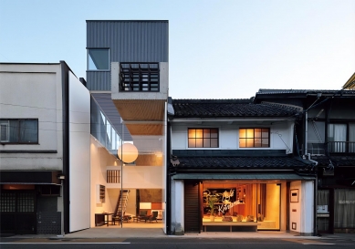 Hotel A&A  - foto: Kenichi Suzuki, Shinkenchiku-Sha