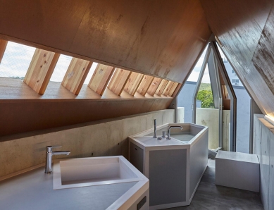 Hotel A&A  - foto: Kenichi Suzuki, Shinkenchiku-Sha