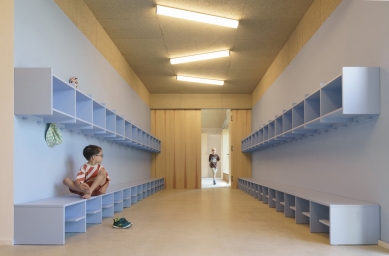 Home for the Elderly with Kindergarten in Horní Jirčany - foto: Alex Shoots Buildings