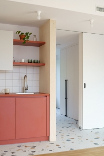 Home for the Elderly with Kindergarten in Horní Jirčany - foto: Alex Shoots Buildings