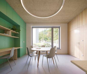 Home for the Elderly with Kindergarten in Horní Jirčany - foto: Alex Shoots Buildings