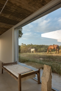 Melides House - foto: Ivo Tavares Studio