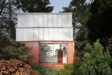 Artist studio in a converted garage - foto: Agnese Sanvito