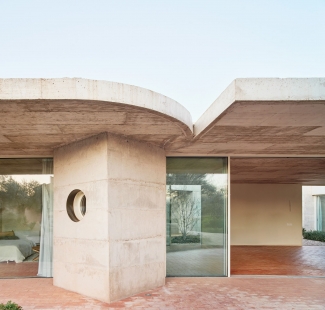 Calera House - foto: © José Hevia