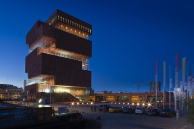 <translation>Museum of Antwerp by Neutelings Riedijk</translation> - foto: Sarah Blee