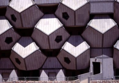 K osmdesátým narozeninám Zvi Heckera - Ramot Housing, Jerusalem, 1972-85