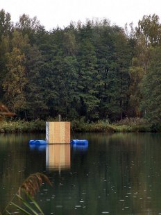 How did Bike sauna come to existence? - Plovoucí sauna, Poděbrady, 2009 - foto: H3T Architekti