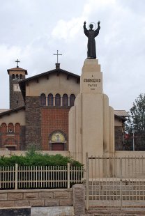 Asmara náboženská - Kostel svatého Františka, 1938 - foto: Adam Lacina