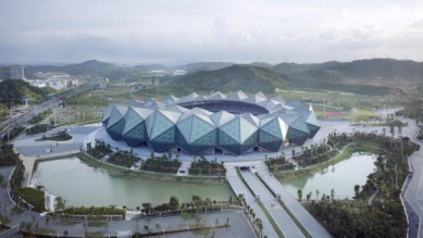 Stadiony letní světové univerziády v Shenzhen od gmp - Universiade Sports Center - foto: Christian Gahl