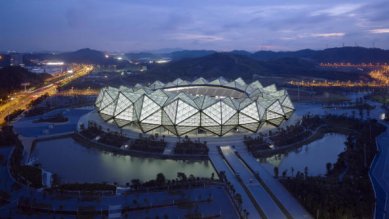 Stadiony letní světové univerziády v Shenzhen od gmp - Universiade Sports Center - foto: Christian Gahl