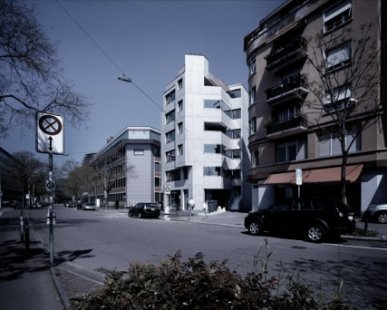 Bytový dům na Röntgenstrasse v Curychu od AFGH a XPACE - foto: Valentin Jeck 