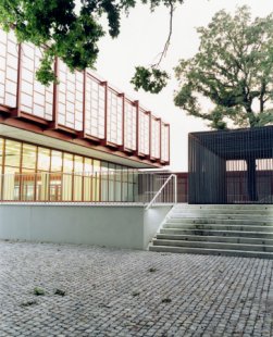 Rekonstrukce pavilonu '20er Haus od Adolfa Krischanitze - foto: Marcus Oberndofer