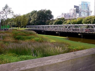 Piet Oudolf - portrét současné evropské krajinářské architektury  - Mahlerplein, Amsterdam - foto: www.oudolf.com