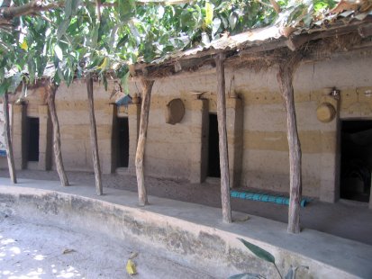 House of the impluvium, multi-storey house and architectural forms in&nbspCasamance - Object 2: VILLAGE CAMP, case with impluvium - foto: Pavel Nasadil, 2012